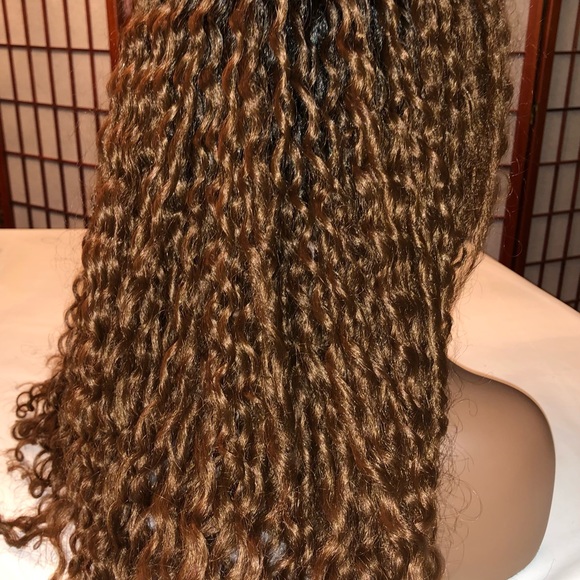 Outre Half Wig QuickWeave Dominique - Picture 6 of 9